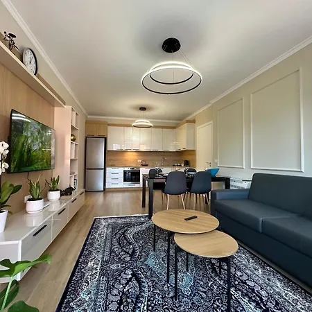In The Heart Of Apartman