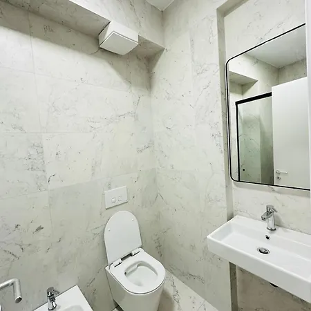 Apartman In The Heart Of *