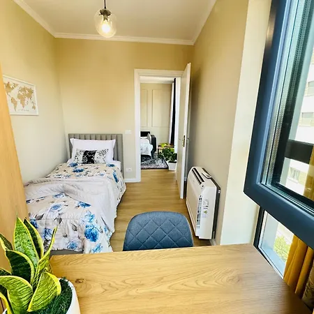 In The Heart Of Apartman *