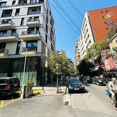 In The Heart Of Apartman